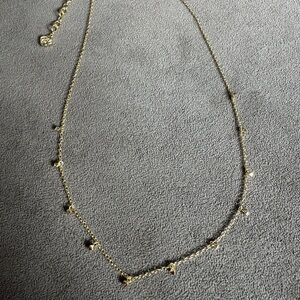 NWOT Kendra Scott Elegant Gold Necklace with Delicate Accents